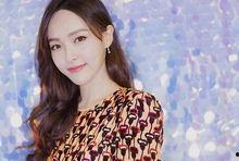 爱豆吃瓜娱乐酱追星族,揭秘追星族的疯狂世界